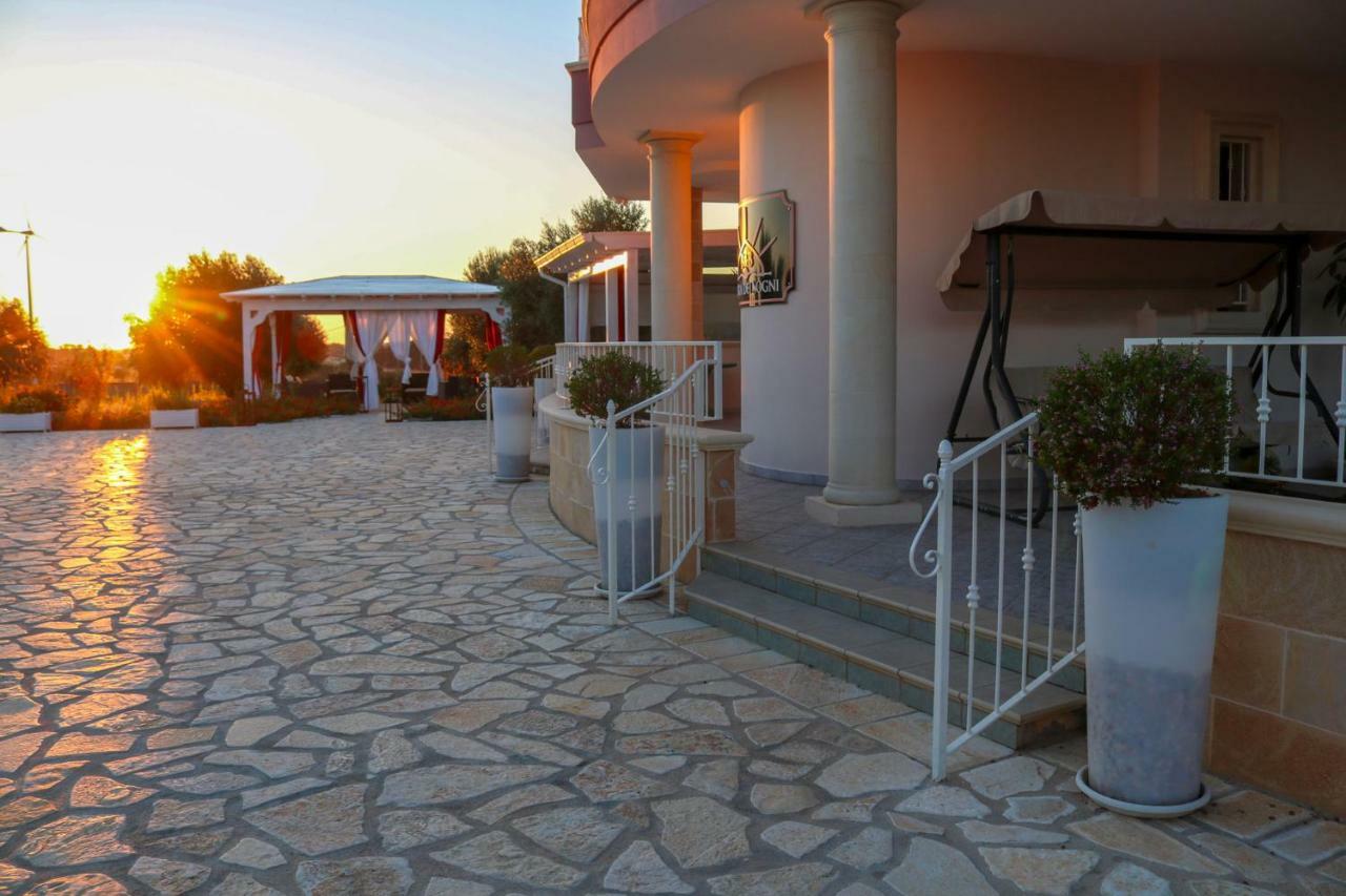 Terra Dei Sogni Bed & Breakfast Torre Lapillo Exterior photo